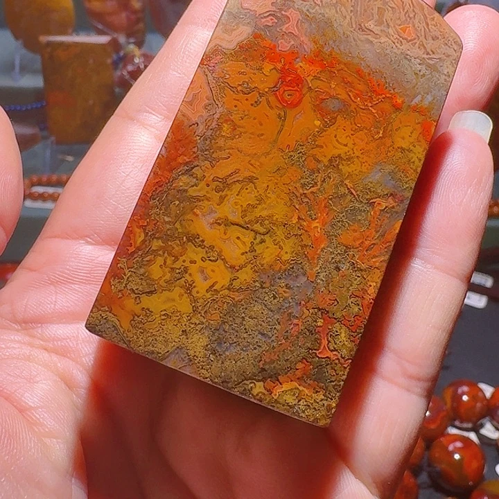 吾***糖玛瑙/玉髓未镶嵌珠宝半成品