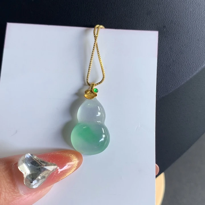 ****＠爆款冰绿葫芦精品吊坠