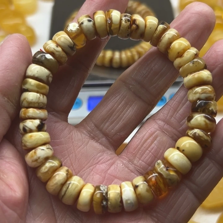 琥珀（矿物珀）未镶嵌裸石