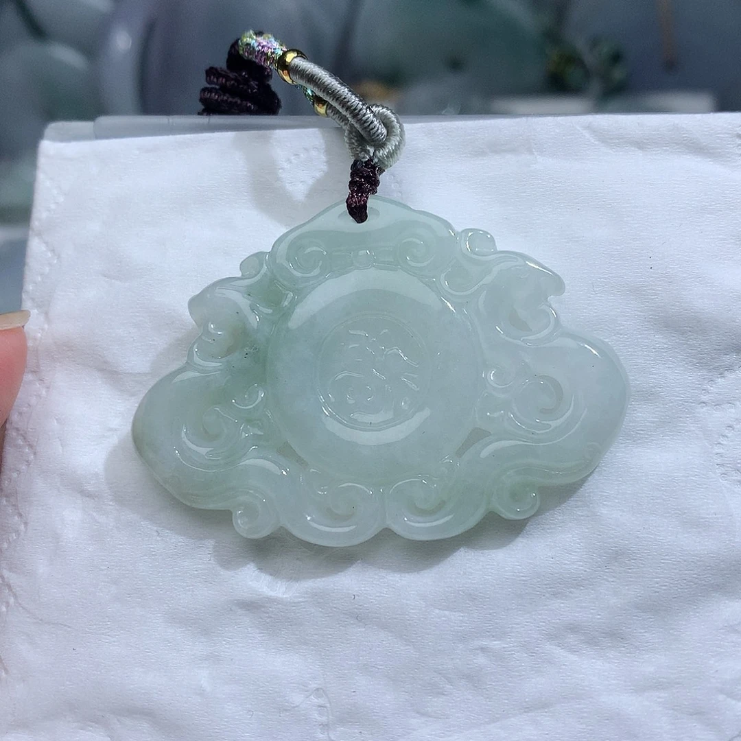 翡翠未镶嵌颈饰364