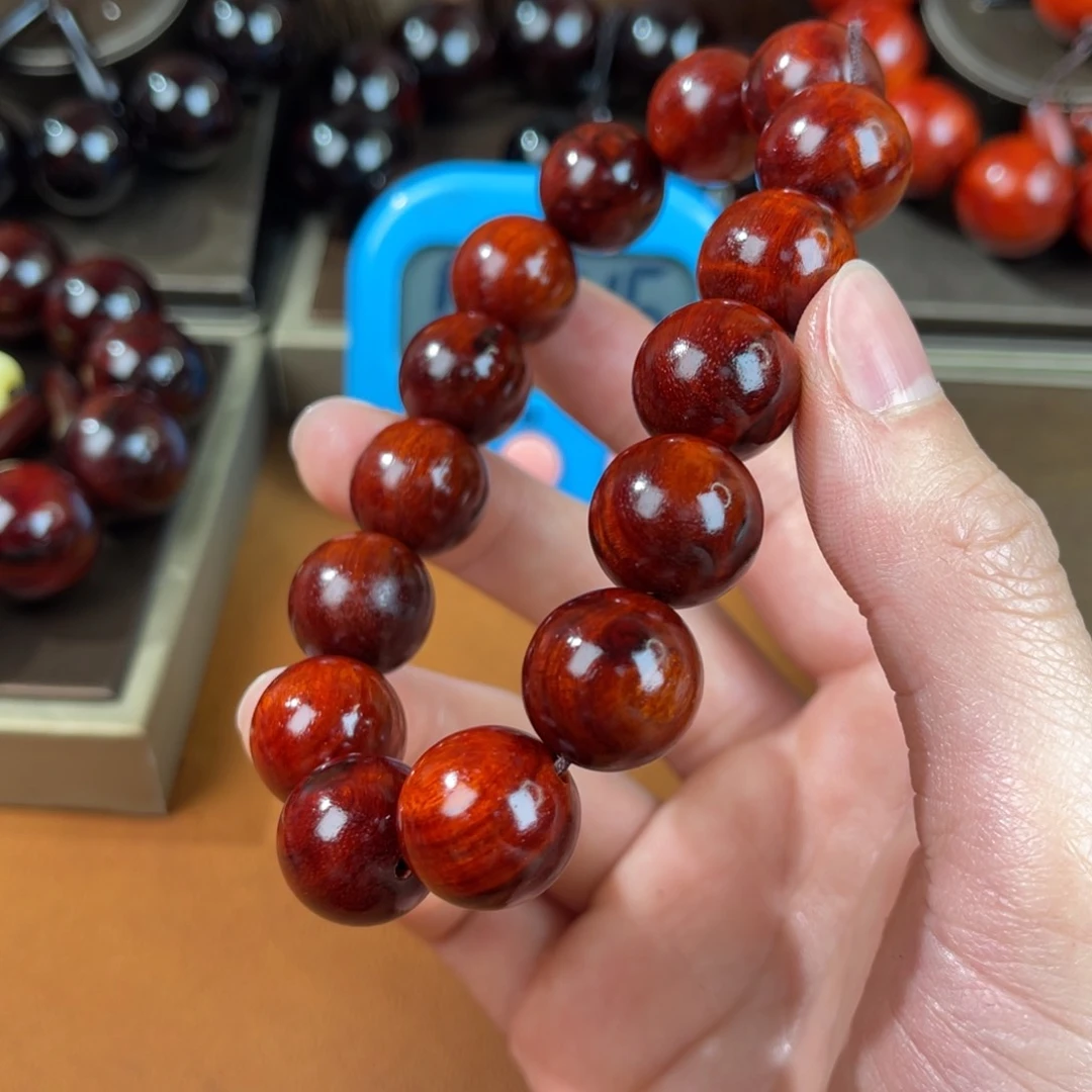 檀香紫檀（小叶紫檀）东