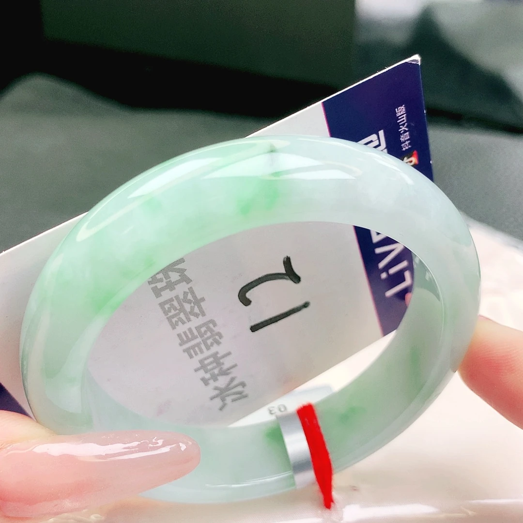 翡翠未镶嵌手镯缅甸天然a货翡翠