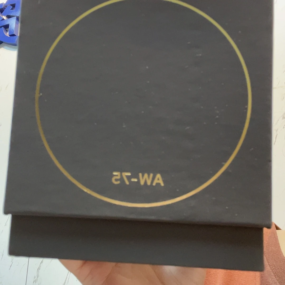 惠威红色真无线蓝牙耳机