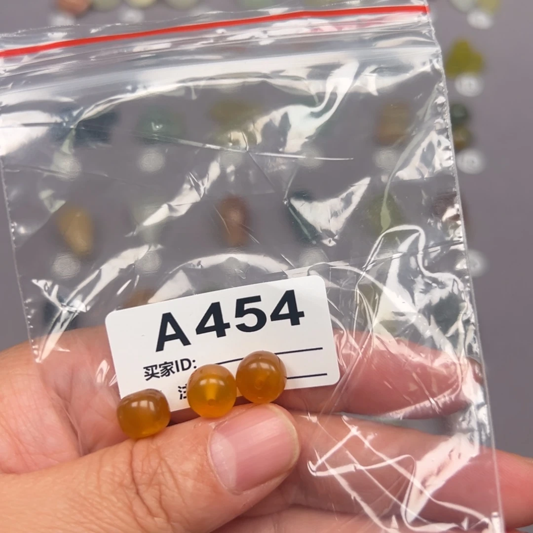 未镶嵌蛇纹石玉颈饰住**洲