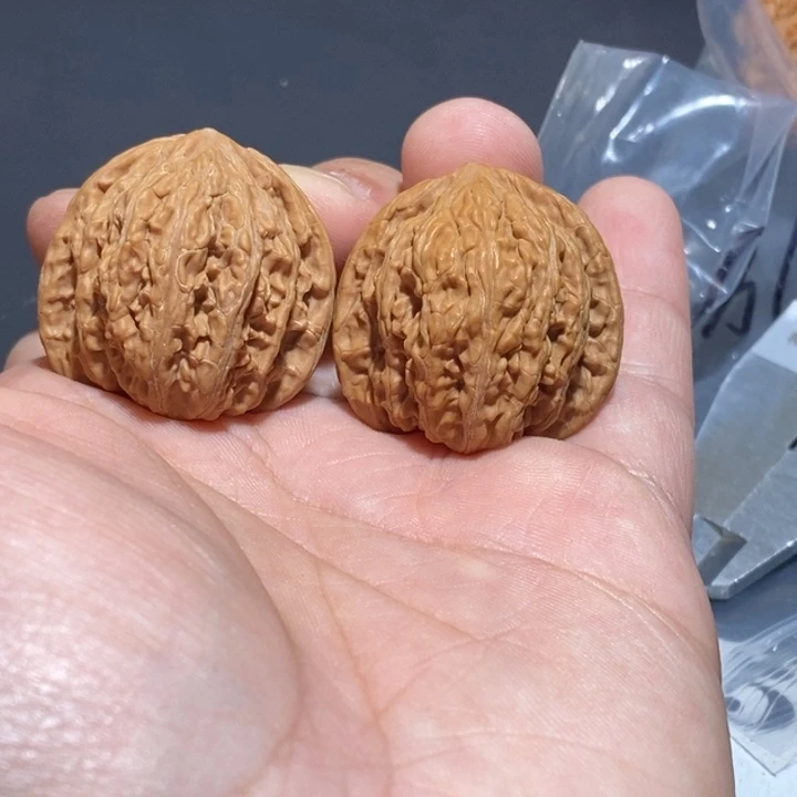 文玩核桃吊坠密纹33