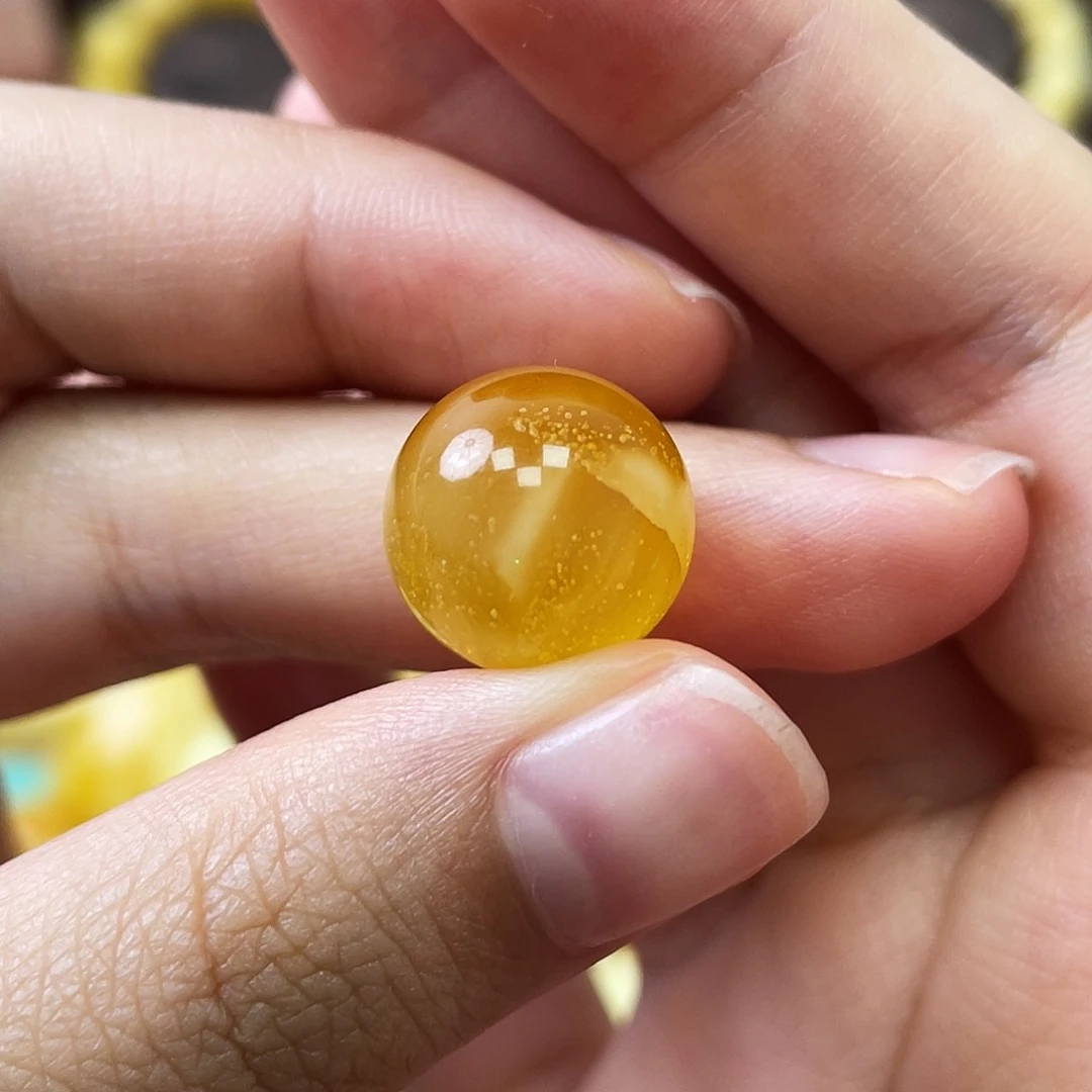 裸石琥珀未镶嵌瑕疵圆珠13.8mm