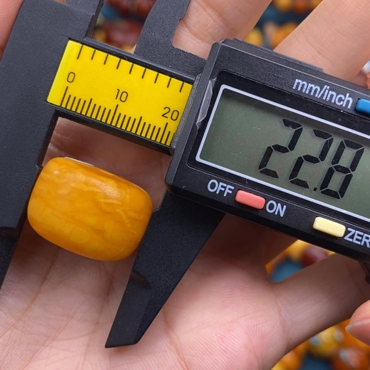 未镶嵌琥珀裸石蜜蜡M