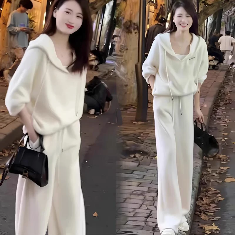 高级感运动套装女春秋穿搭欧货炸街休闲连帽卫衣小香风减龄两件套