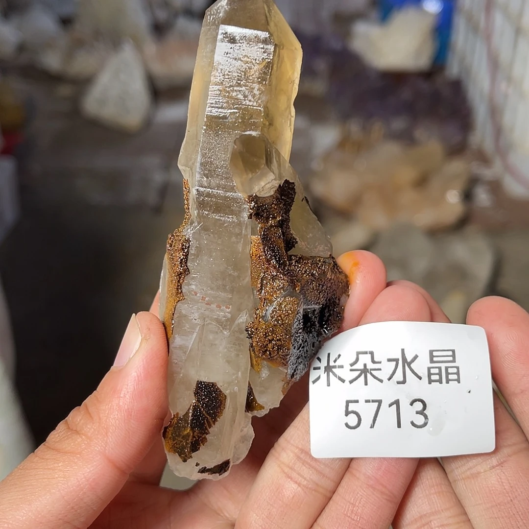 阿***柒珠宝半成品水晶未镶嵌
