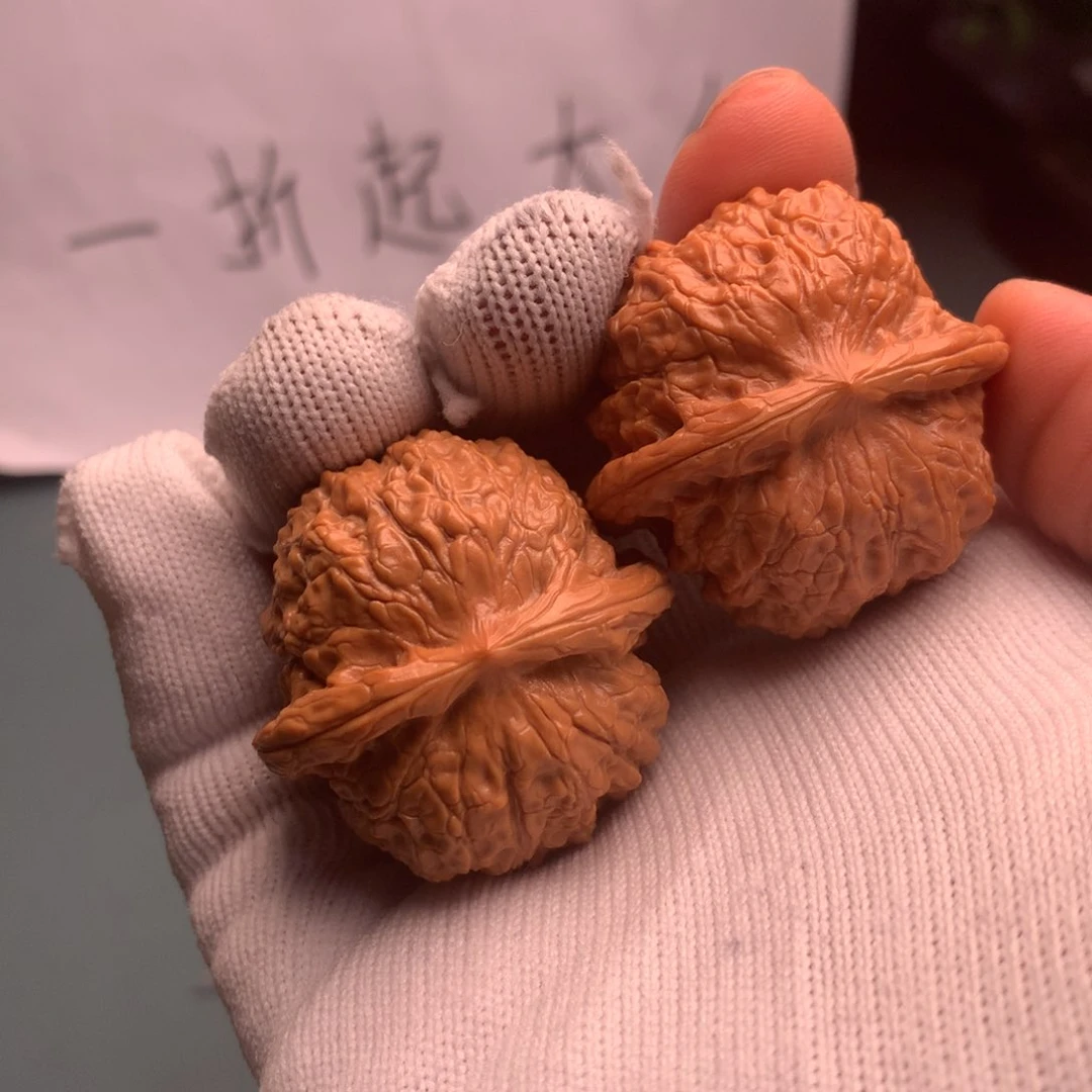 1***6文玩核桃吊坠血麒麟42