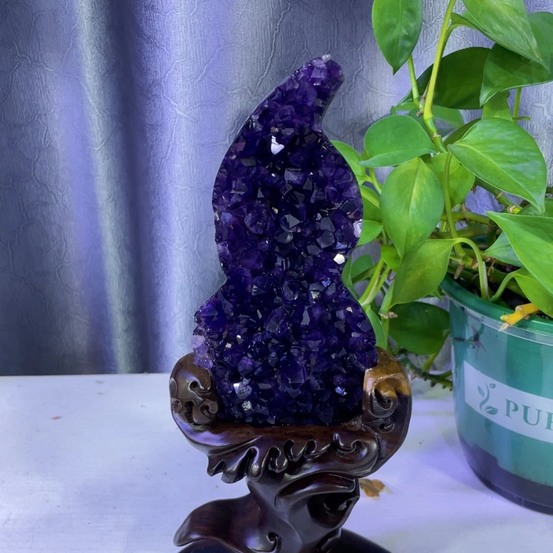乌拉圭紫水晶摆件