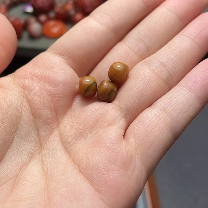 未镶嵌单珠8多样性发1南红玛瑙