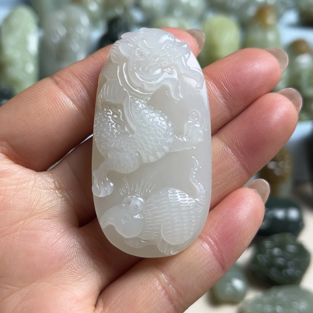 和田玉未镶嵌挂件