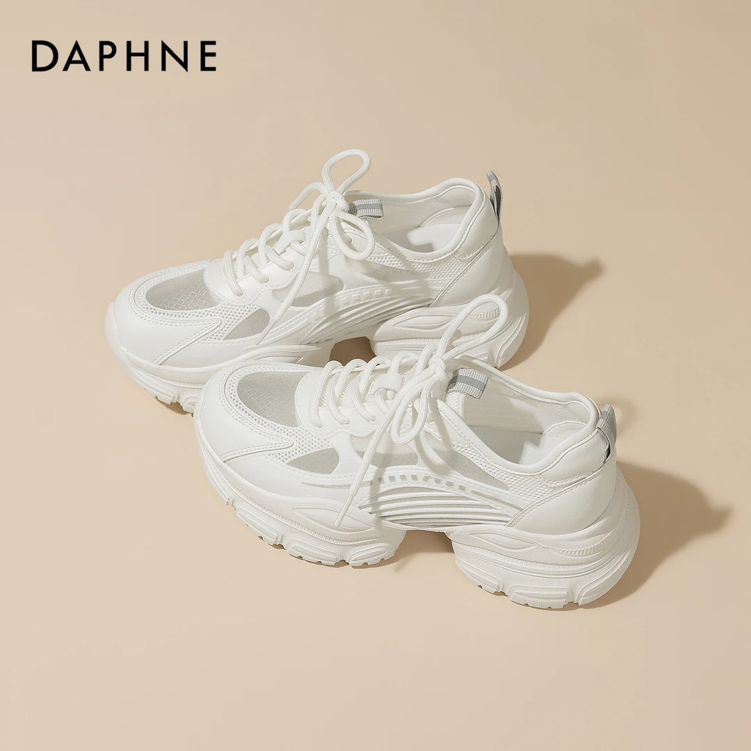 达芙妮新款镂空老爹鞋女2025夏季网面透气超火小白鞋时尚休闲凉鞋