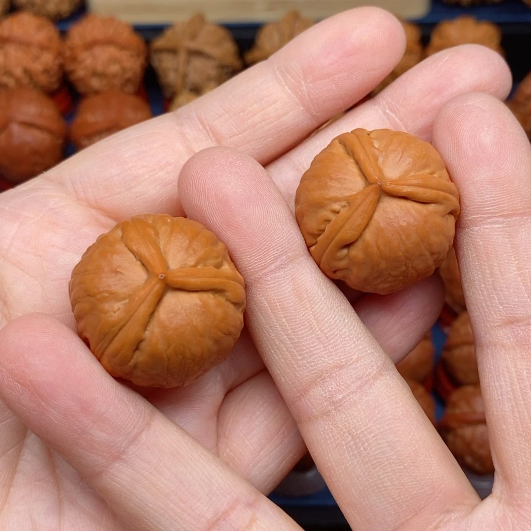 把件文玩核桃手捻精品球奔