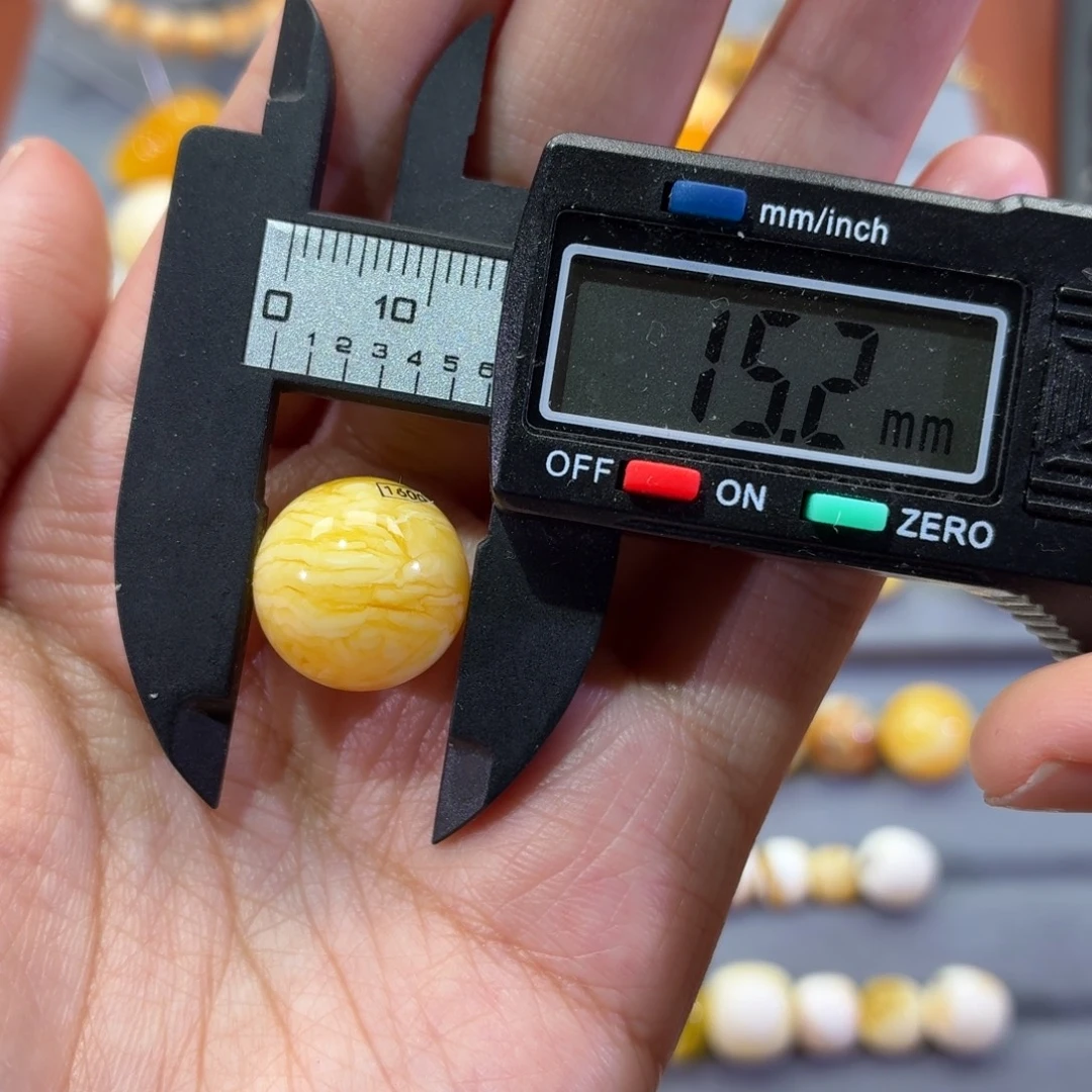 琥珀未镶嵌裸石圆珠