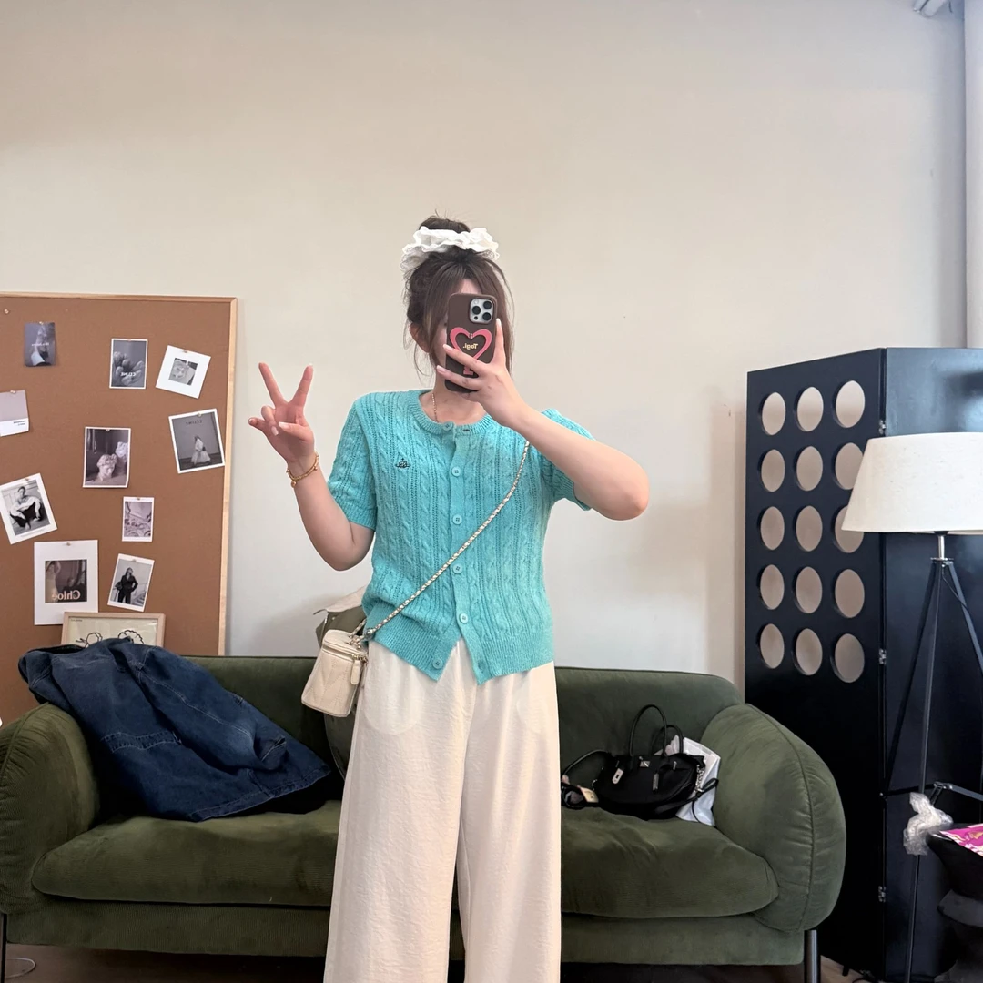 晶咕【棉花泡泡糖】显瘦气质小众设计感老钱风麻花针织开衫