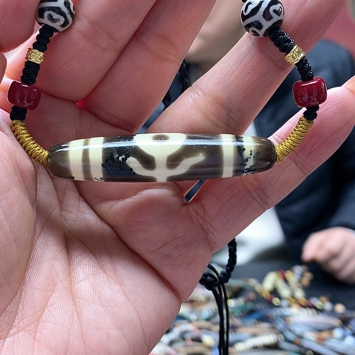 玛瑙/玉髓颈饰合金