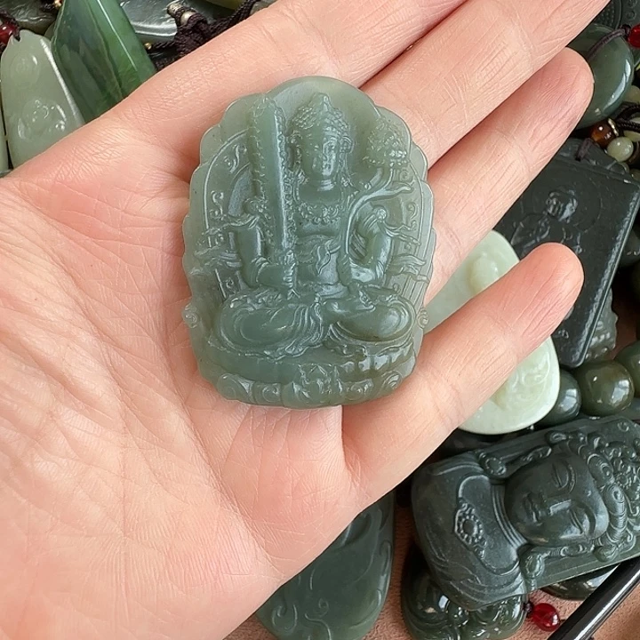 渡***劫颈饰未镶嵌和田玉