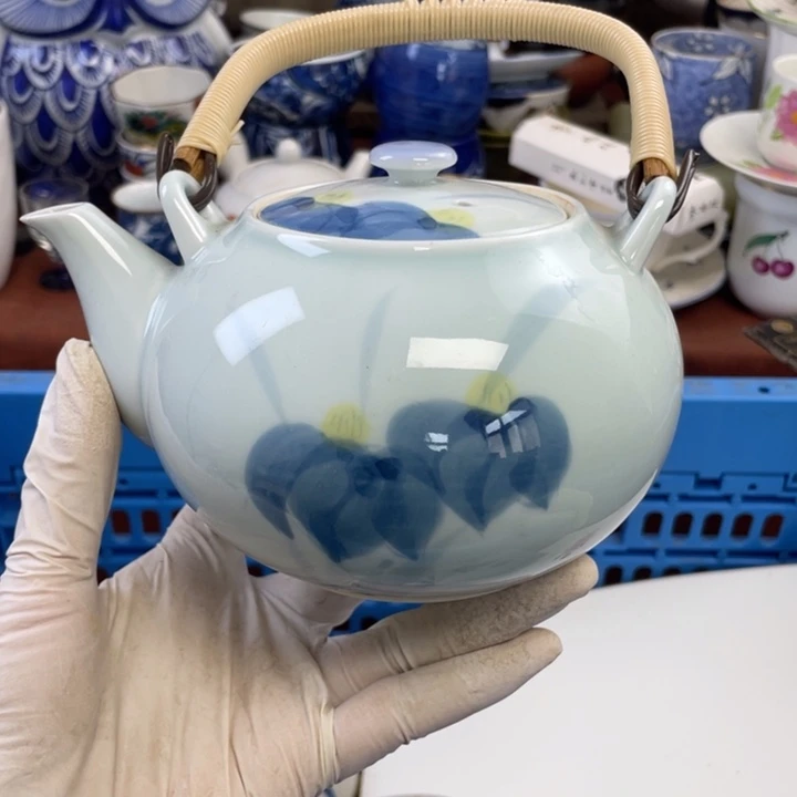 他家瓷器真美…开播了