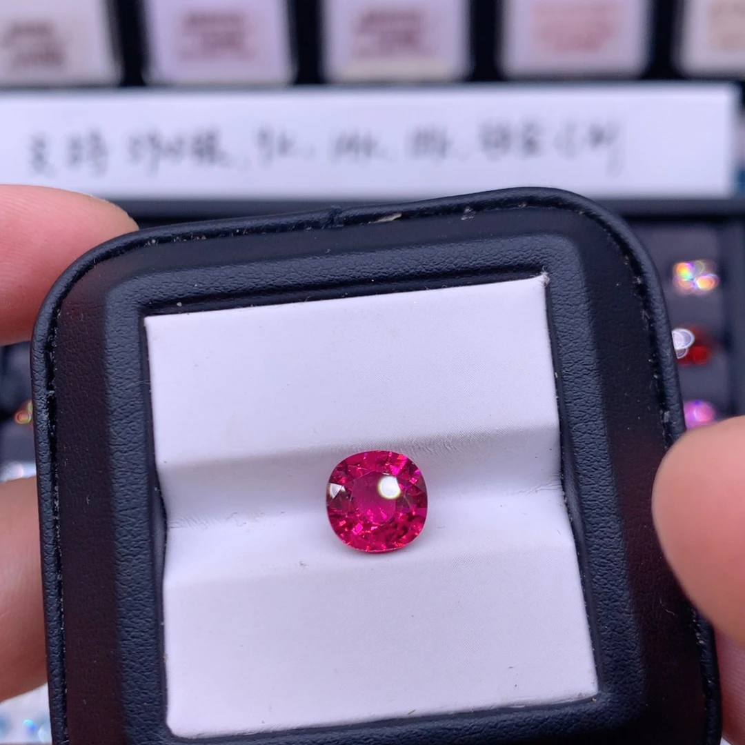 碧玺2.5克拉卢比莱未镶嵌