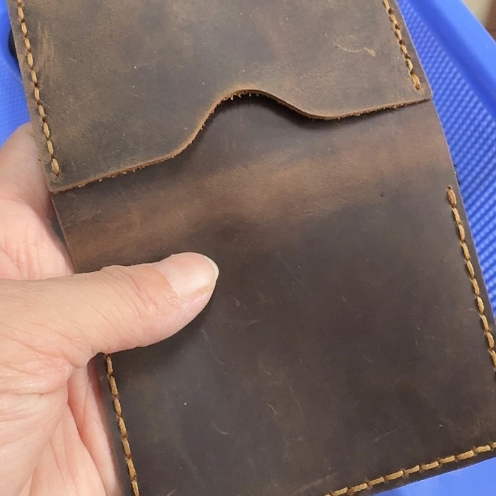 陈***宏真牛皮卡包驾照1个