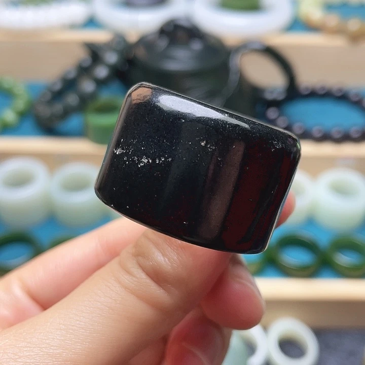 和田玉戒指未镶嵌