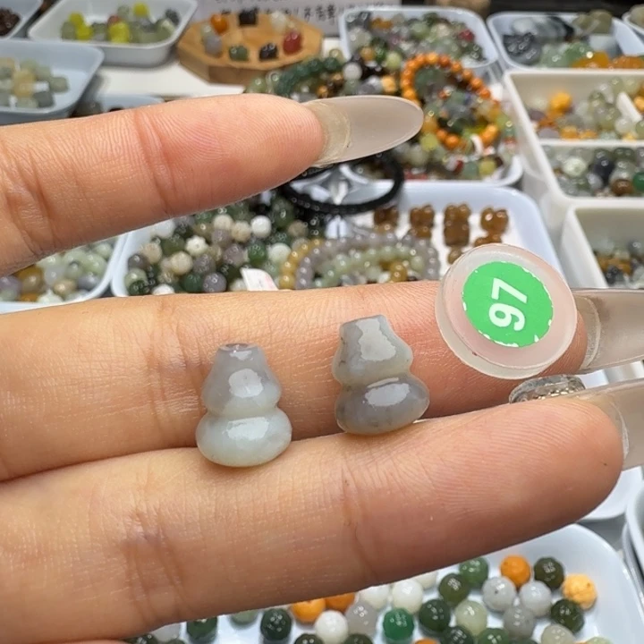 未镶嵌和田玉珠宝半成品