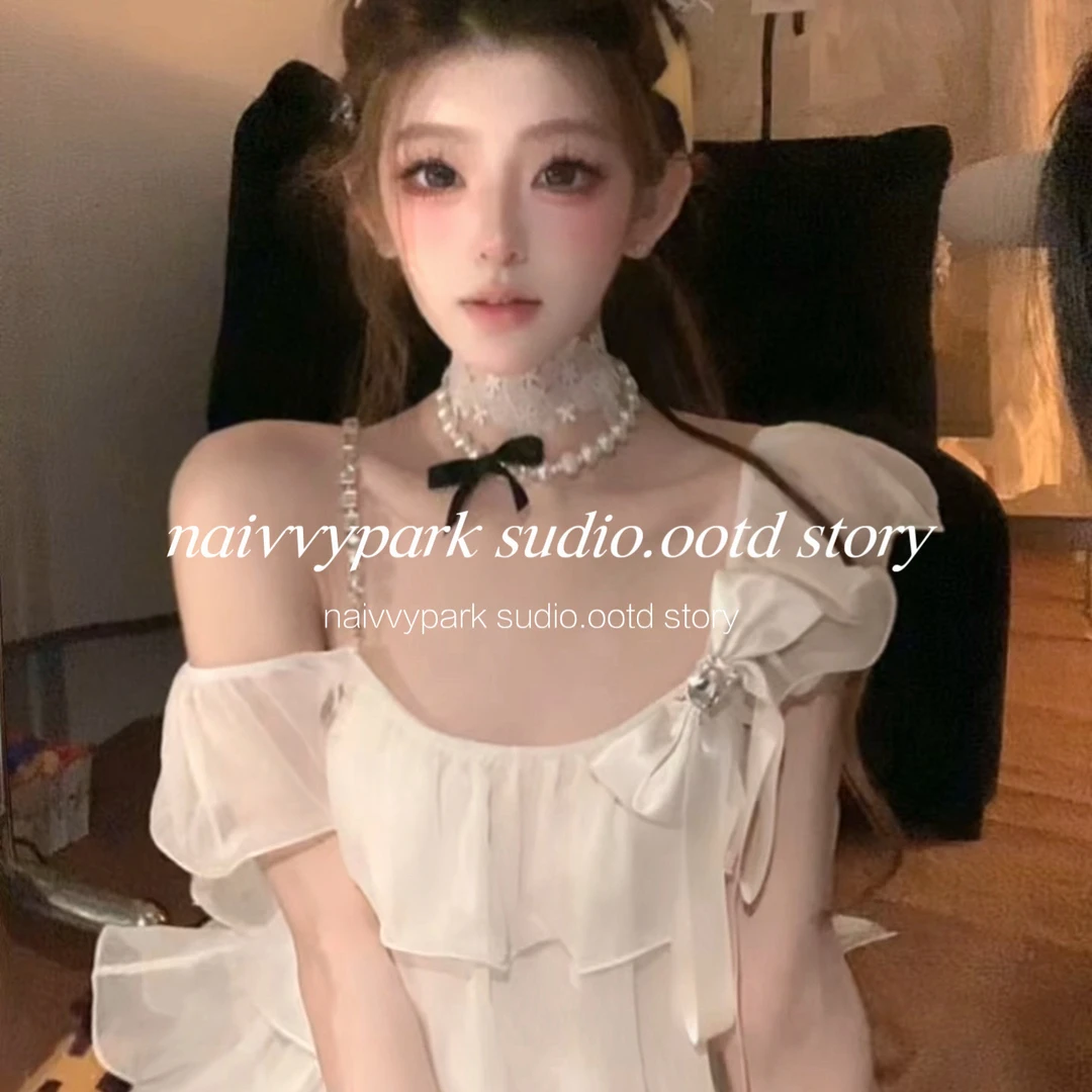 小树专属NAIVVY【斯温妮小姐】甜美气质韩版纯欲小众显瘦百搭上衣