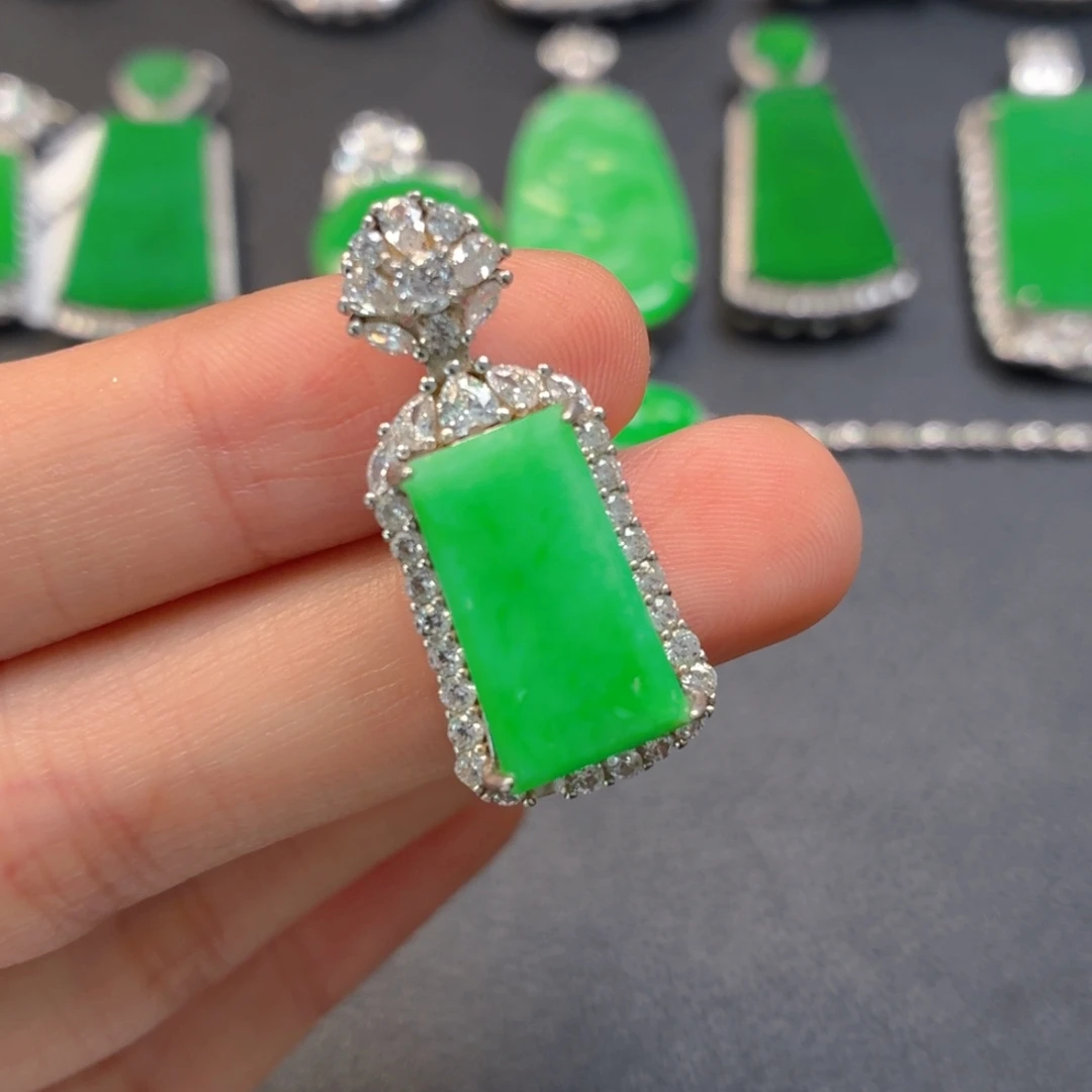 翡翠银S925镶嵌颈饰