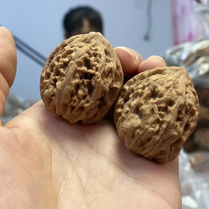 把件文玩核桃35红锦鲤练手