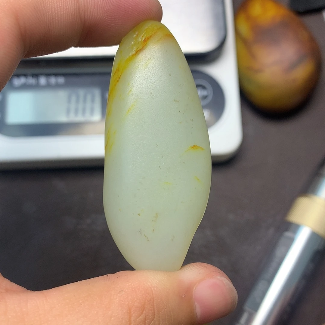 和田玉（糖玉）未镶嵌挂件