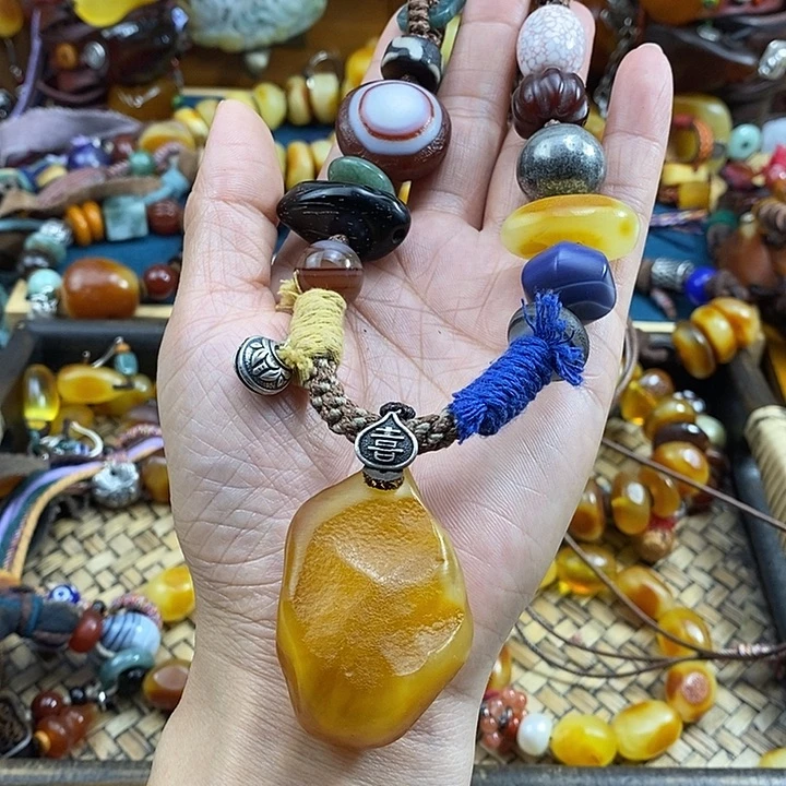 蜜蜡项链未镶嵌项链