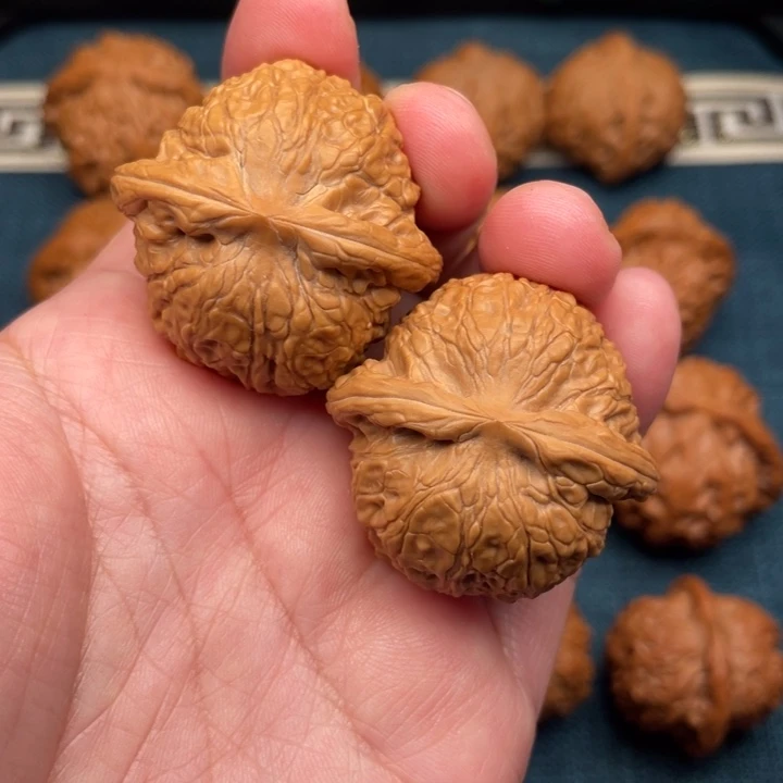 把件文玩核桃全品乾隆磨37.9