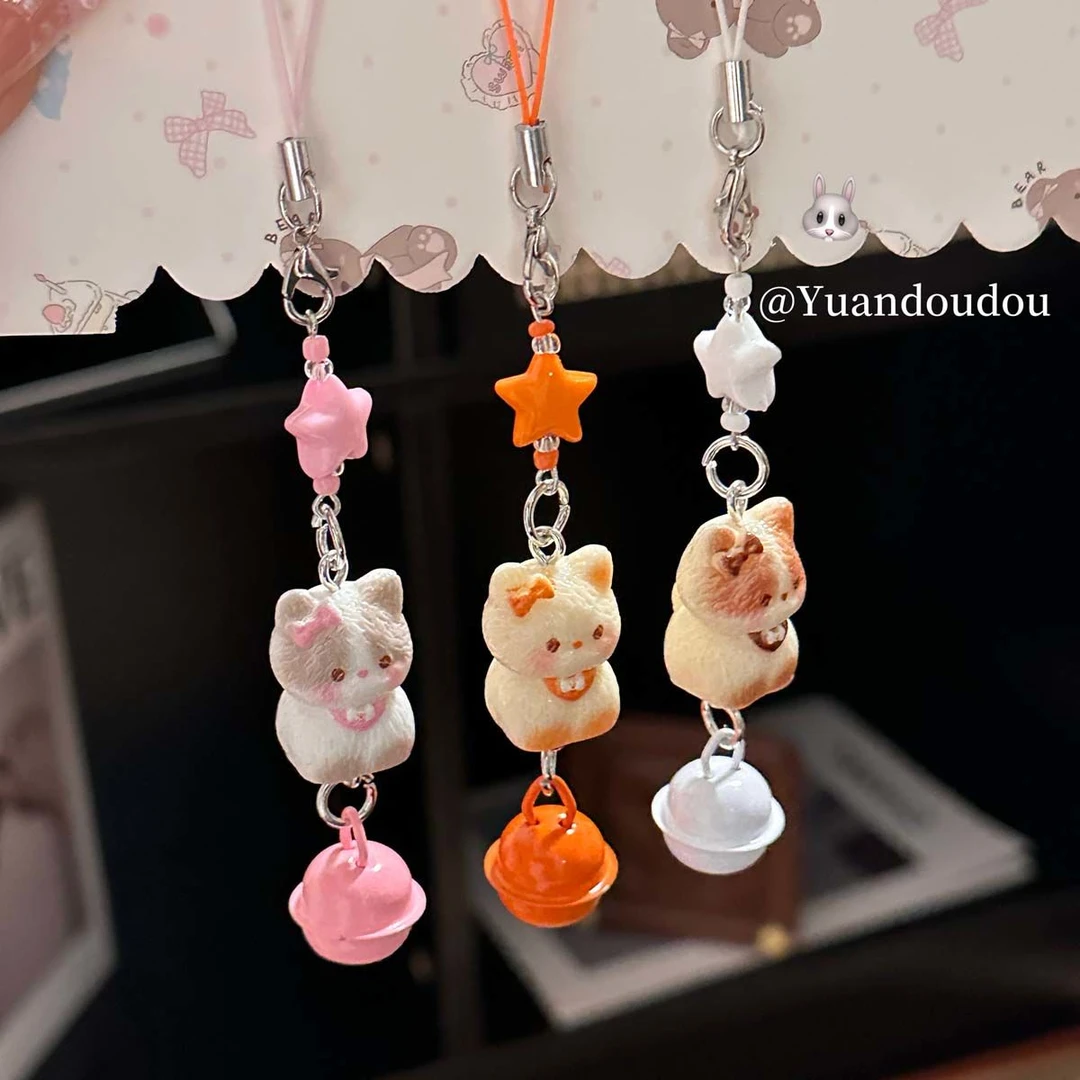 可爱新款甜美暹罗猫手机链铃铛星星吊坠卡通立体猫咪包包挂件挂饰