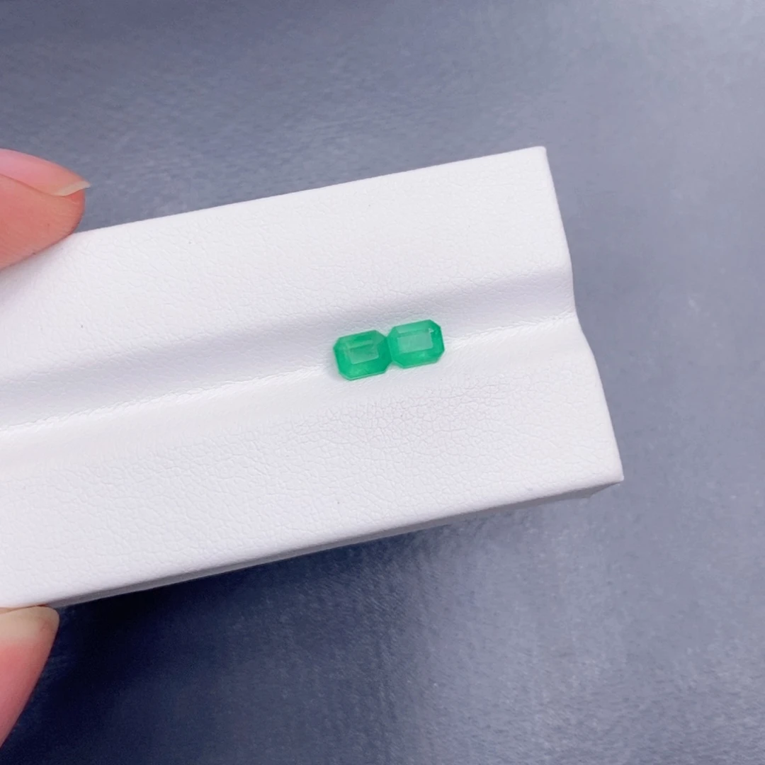 裸石祖母绿11111