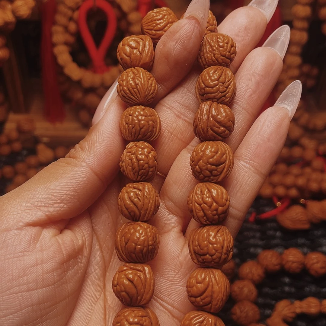 桃核吊坠龙纹桃枭挂件