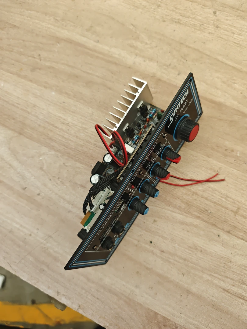 8新  音箱前几版一个的价格包邮。