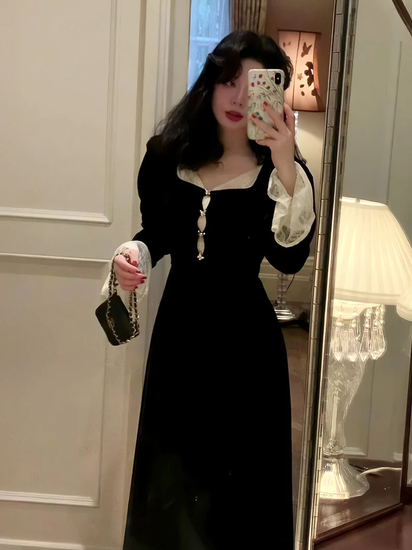 大码法式千金风黑色方领连衣裙秋冬季胖MM高级感蕾丝收腰显瘦长裙