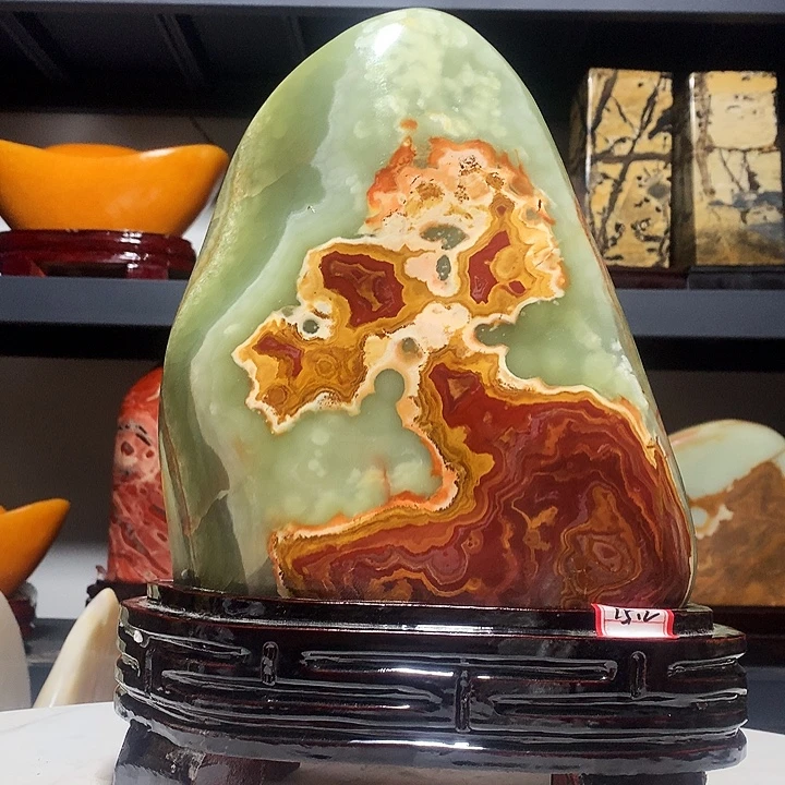 石材宽25厘米高32厘米