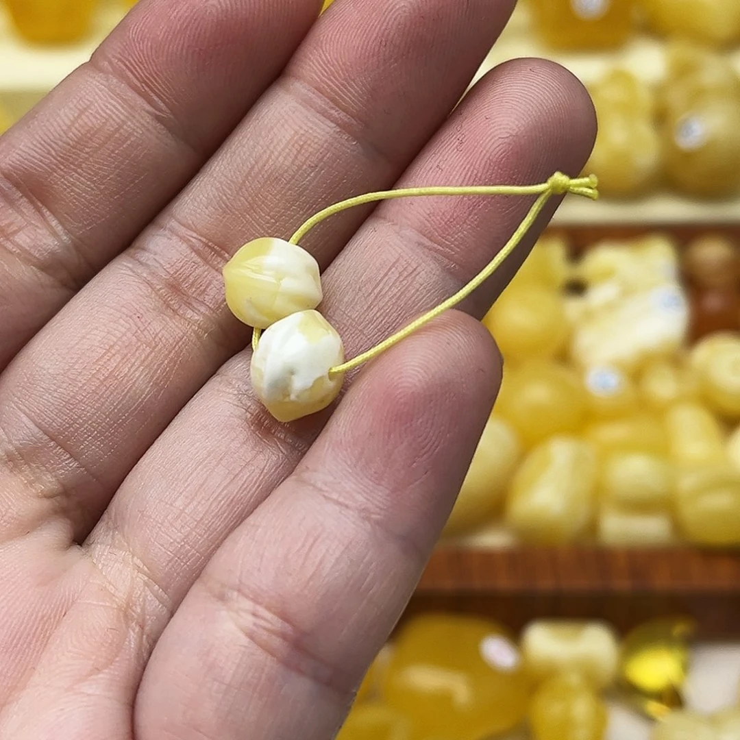蜜蜡未镶嵌裸石天然