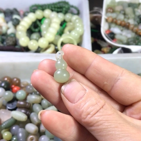 手链未镶嵌和田玉（糖玉）