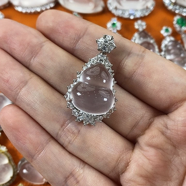 石英质玉银S925镀金镶嵌颈饰