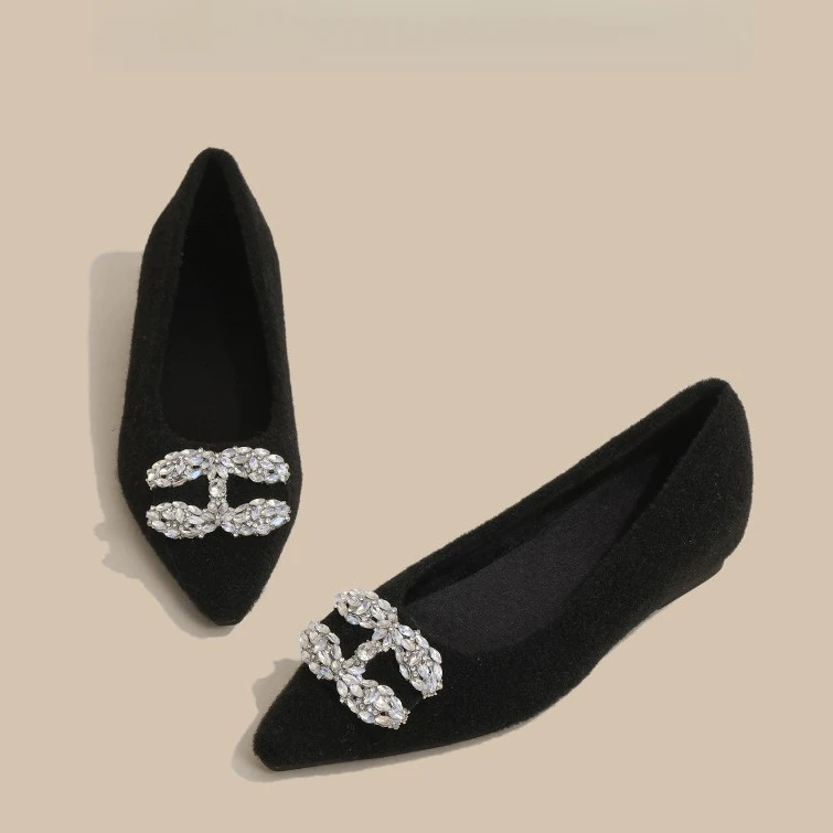 女鞋单鞋百搭浅口气质软底秋冬款简约风休闲尖头人造毛