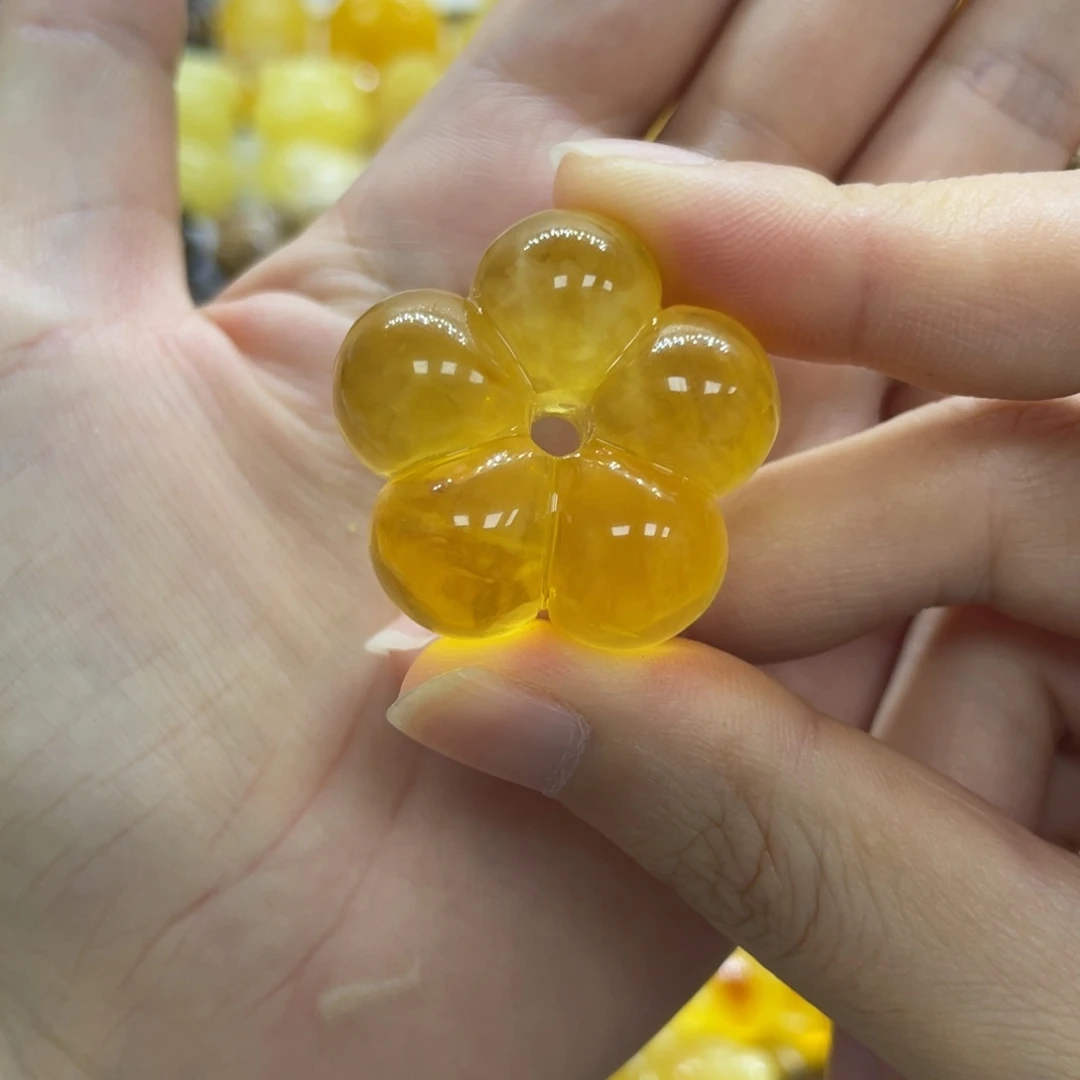 琥珀未镶嵌裸石天然琥珀