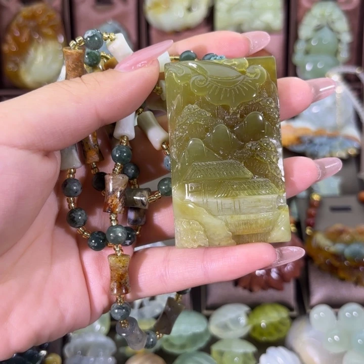 蛇纹石玉合金颈饰
