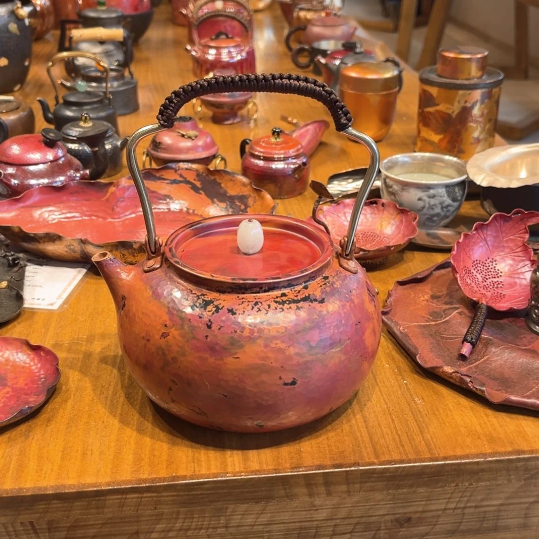 漠然大壶手工锻打工艺