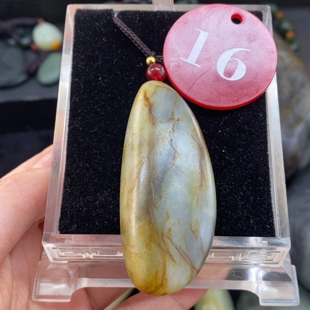 未镶嵌和田玉挂件