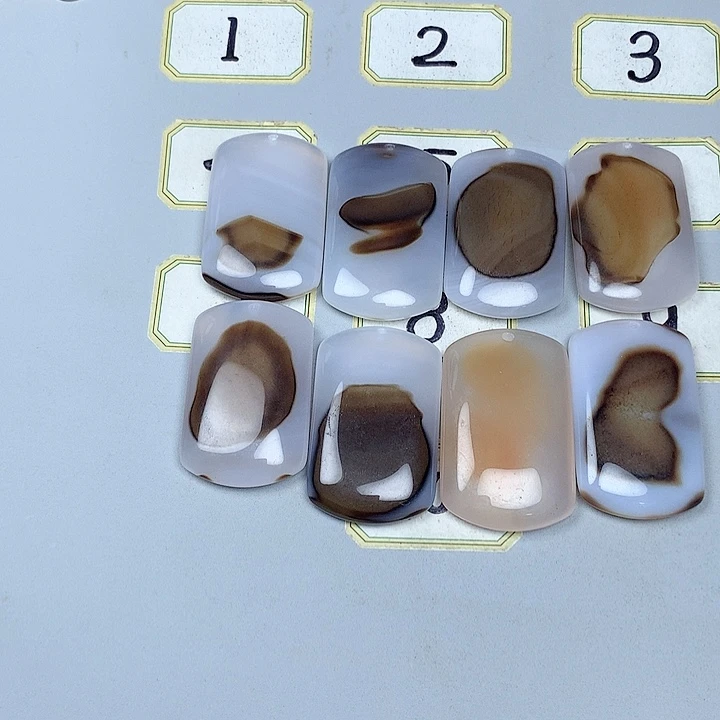 玛瑙/玉髓颈饰未镶嵌陈*.
