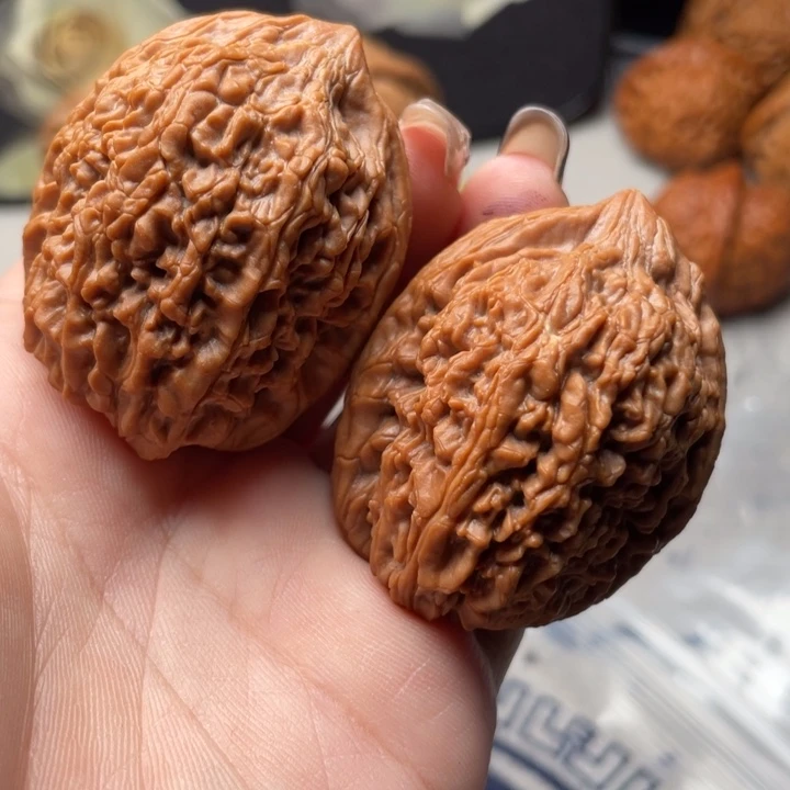 精***）文玩核桃把件大蒜头